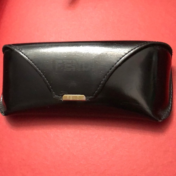 🌺🌺VINTAGE AUTHENTIC FENDI SUNGLASSES ITALY 🇮🇹 - Picture 3 of 11